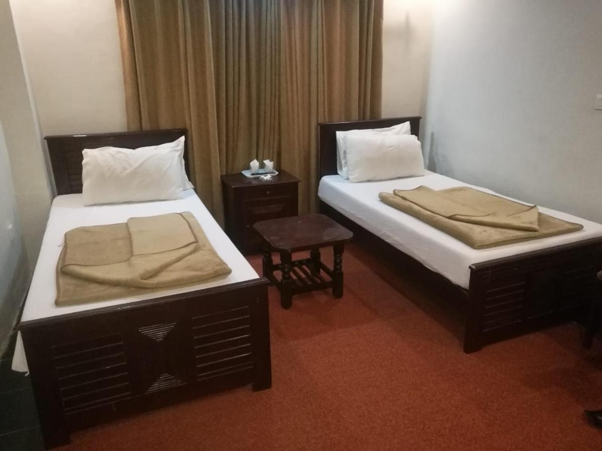Hotel Burj Al Hateem Rawalpindi Buitenkant foto
